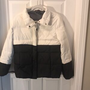 Tommy Hilfiger ladies size L black and white puffer coat